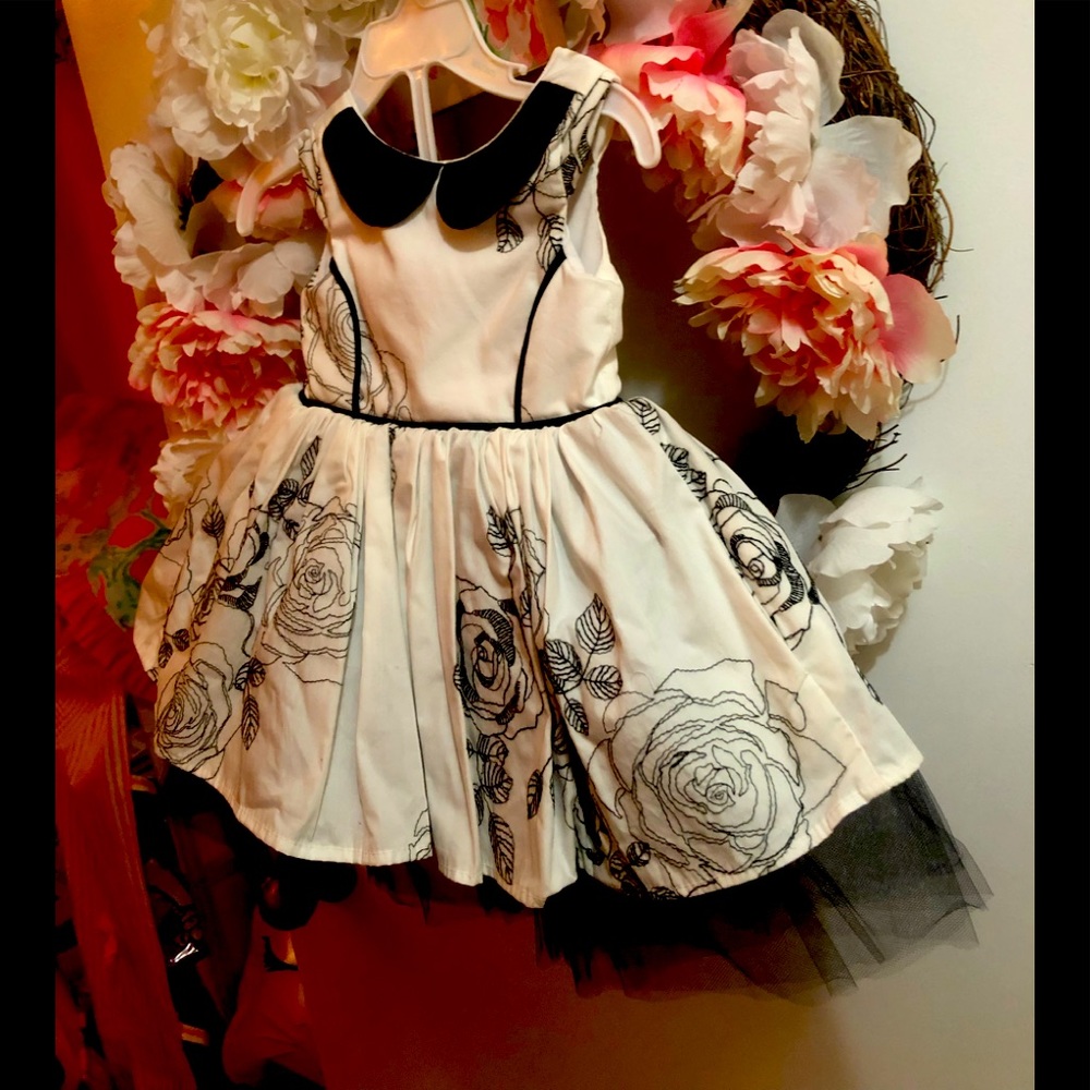 Pleiades dress never worn